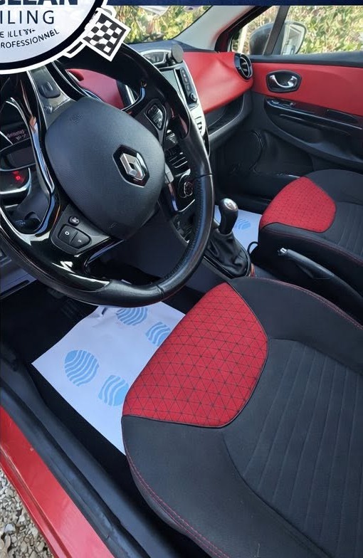 Renault Clio — intérieur complet — après